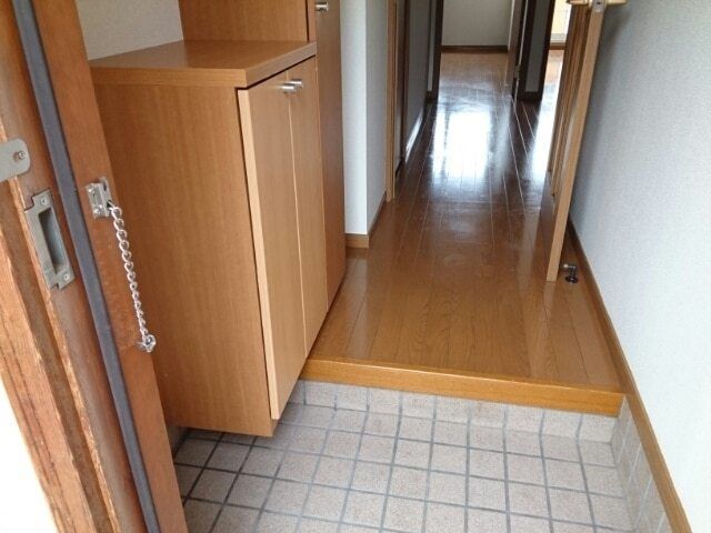 ��ʌ�����s���ԂQ���ڂ̃A�p�[�g�̌���