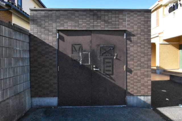 ��ʌ��������܎s��΋�{���Q���ڂ̃A�p�[�g�̂��̑�