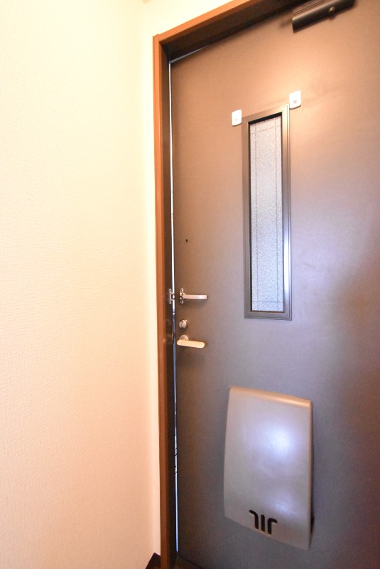 ��ʌ��������܎s���厚��J���̃A�p�[�g�̌���