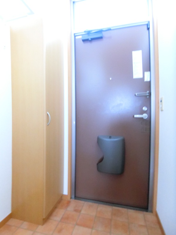 ��ʌ��z�J�s�ԎR���P���ڂ̃A�p�[�g�̌���