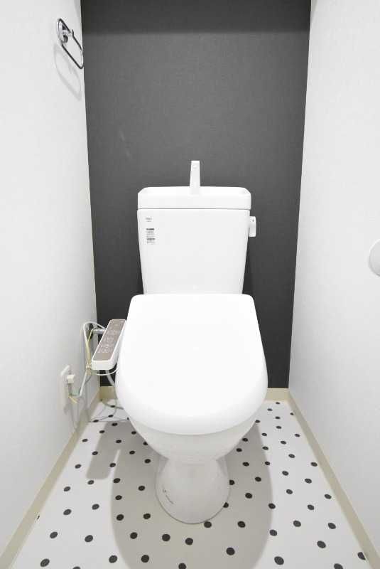 ��ʌ��������܎s��{���咬�R���ڂ̃}���V�����̃g�C��