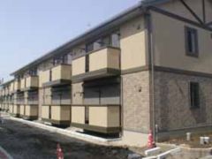 ��ʌ���z�s�厚���̃A�p�[�g�̌����O��