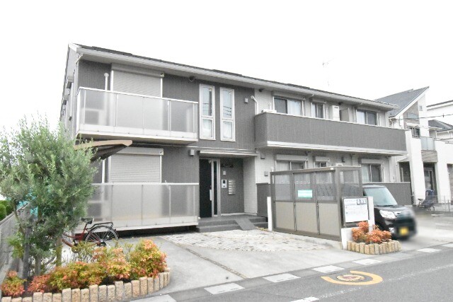 ��ʌ��z�J�s���C�N�^�E���Q���ڂ̃A�p�[�g�̌����O��