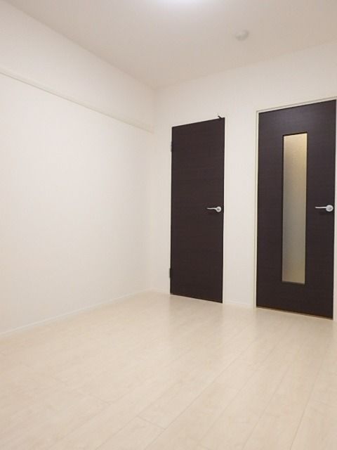 ��ʌ��������܎s�Y�a���ՂP���ڂ̃}���V�����̋��ԁE���r���O