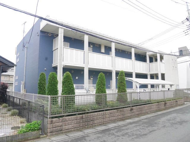 ��ʌ������s�V�����S���ڂ̃A�p�[�g�̌����O��