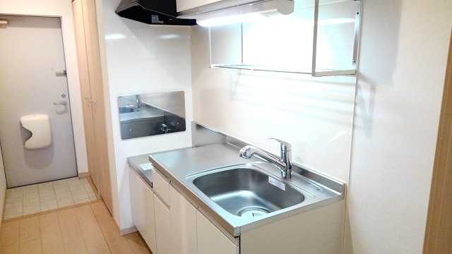 ��ʌ������s�V�����S���ڂ̃A�p�[�g�̃L�b�`��