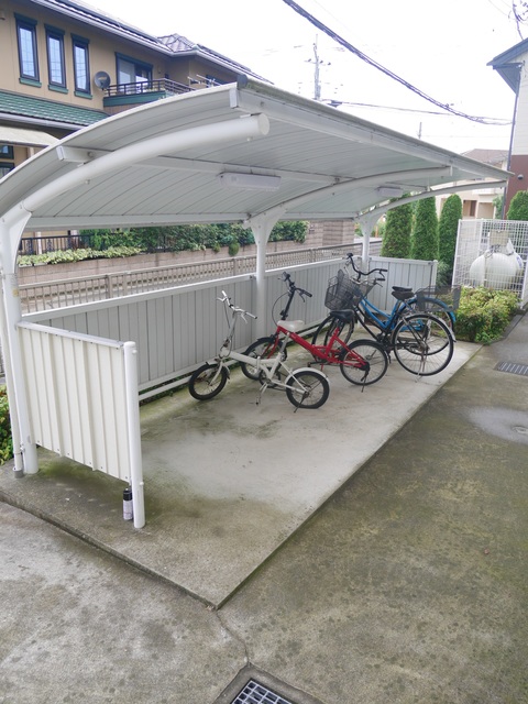 ��ʌ������s�V�����S���ڂ̃A�p�[�g�̂��̑�