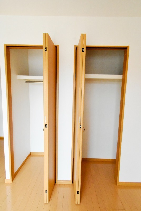 ��ʌ��������܎s�k��{�����R���ڂ̃}���V�����̎��[