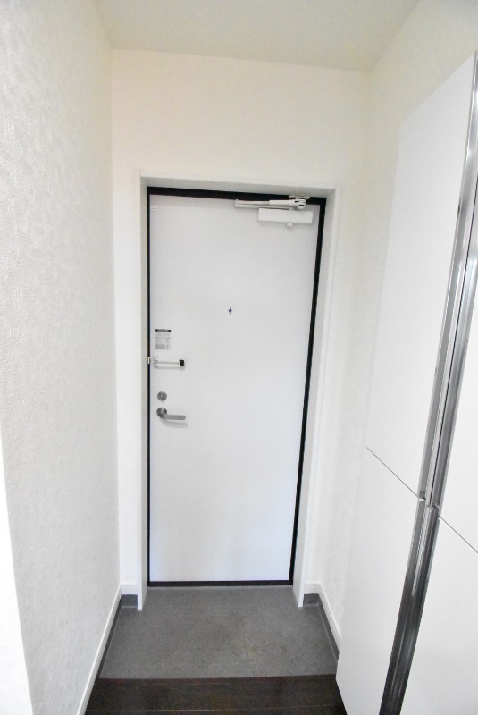 ��ʌ�����s�≺���Q���ڂ̃A�p�[�g�̌���