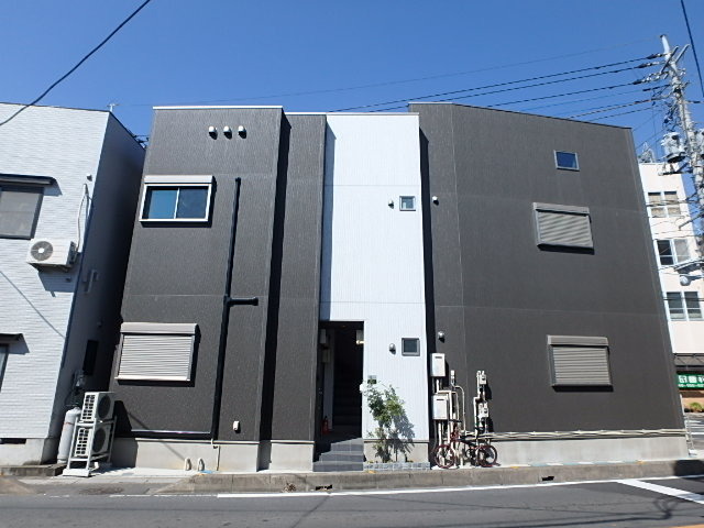 ��ʌ��������܎s��{����ؒ��S���ڂ̃A�p�[�g�̌����O��