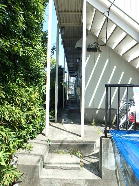 ��ʌ��������܎s�k��{�����S���ڂ̃A�p�[�g�̃G���g�����X