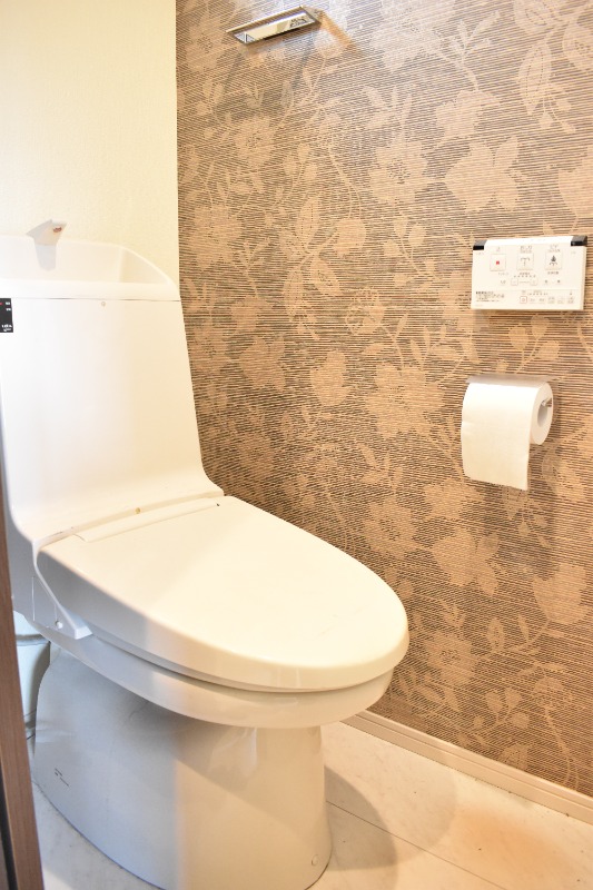 ��ʌ��������܎s��{����ؒ��S���ڂ̃A�p�[�g�̃g�C��