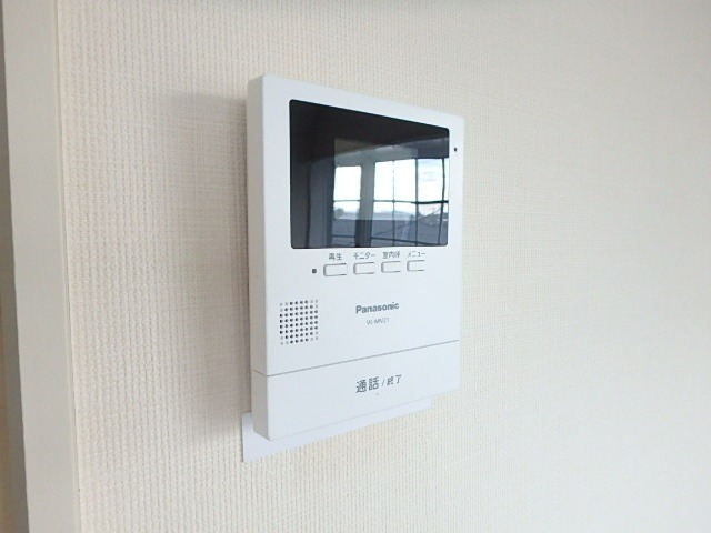 ��ʌ���z�s��ג��̃A�p�[�g�̂��̑�