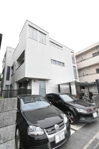 ��ʌ��������܎s�k��A�|���P���ڂ̃}���V�����̌����O��