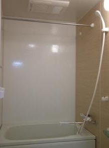 ��ʌ��z�J�s��z�J�T���ڂ̃A�p�[�g�̃o�X