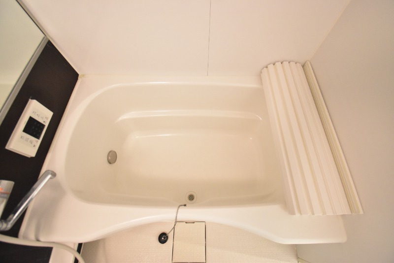 ��ʌ�����s�˒˓��S���ڂ̃A�p�[�g�̃o�X