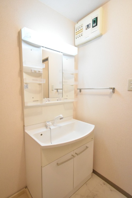 ��ʌ��������܎s������㗎���Q���ڂ̃A�p�[�g�̐��ʏ�