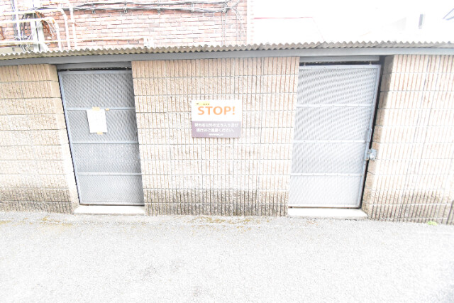 ��ʌ��������܎s������㗎���Q���ڂ̃A�p�[�g�̂��̑�