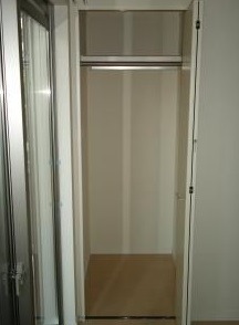 ��ʌ��z�J�s��z�J�T���ڂ̃A�p�[�g�̎��[