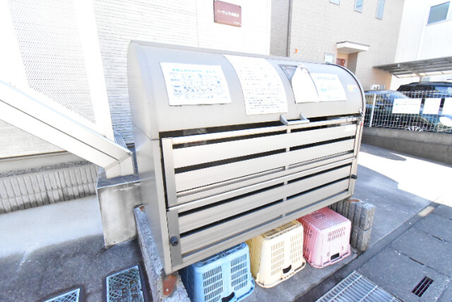 ��ʌ��z�J�s��z�J�T���ڂ̃A�p�[�g�̂��̑�