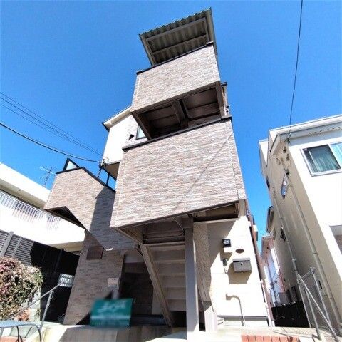 ��ʌ�����s������S����13-3�̃A�p�[�g�̌����O��