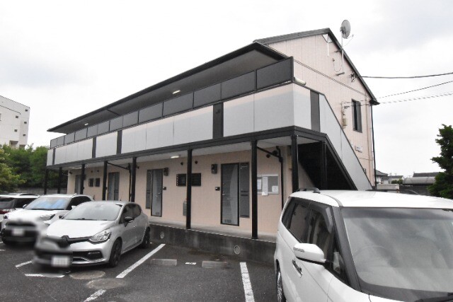 ��ʌ��������܎s�k�捡�H���̃A�p�[�g�̌����O��