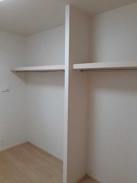 ��ʌ��������܎s�k��ʏ����̃A�p�[�g�̎��[