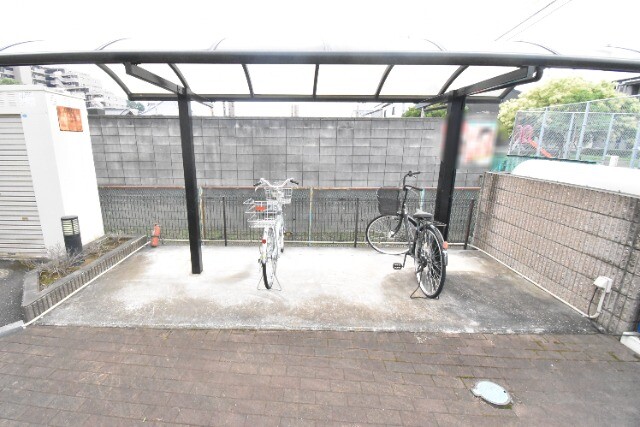 ��ʌ��������܎s�k�捡�H���̃A�p�[�g�̂��̑�