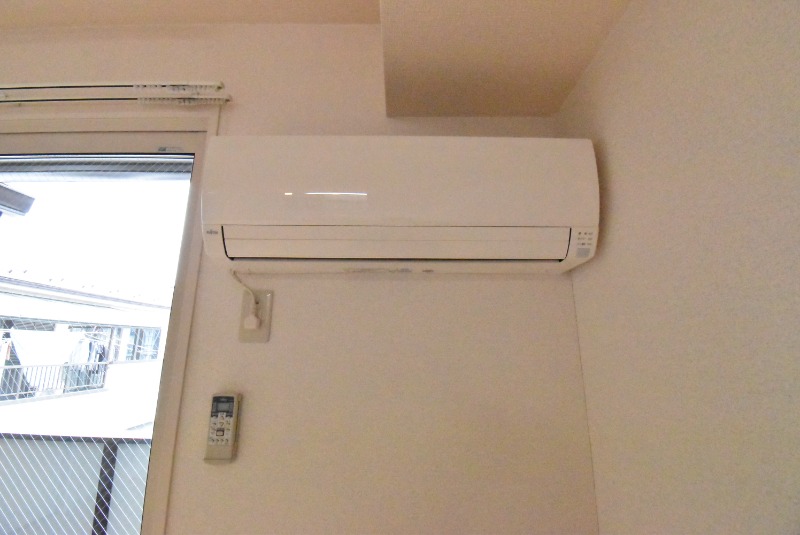 ��ʌ�����s����P���ڂ̃A�p�[�g�̂��̑��ݔ�