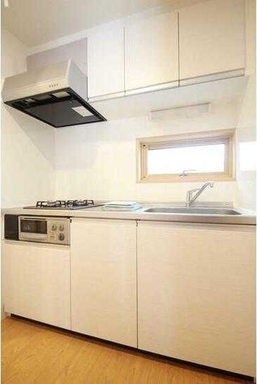 ��ʌ��z�J�s��z�J�S���ڂ̃A�p�[�g�̃L�b�`��