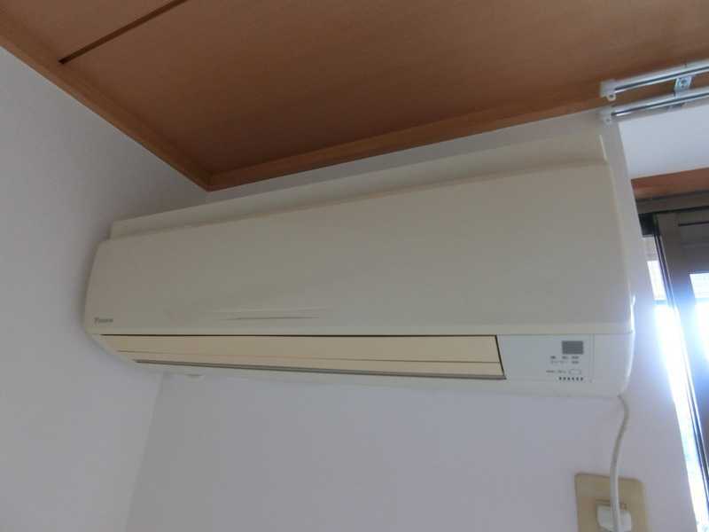 ��ʌ�����s��ԑ�R���ڂ̃A�p�[�g�̂��̑��ݔ�