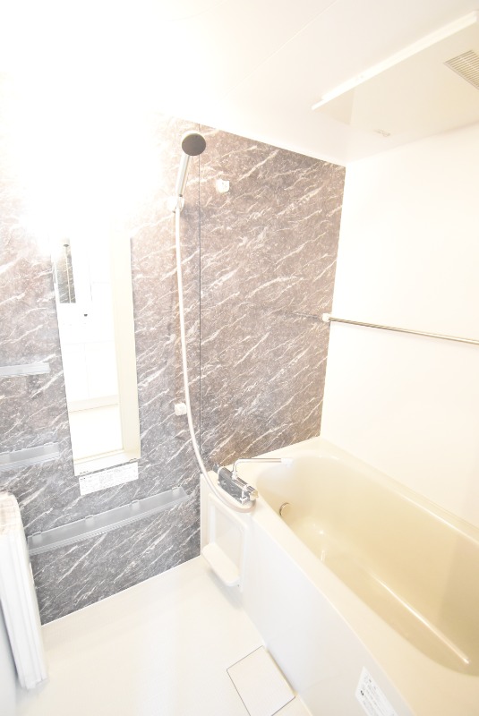 ��ʌ��������܎s������厚���[��̃A�p�[�g�̃o�X