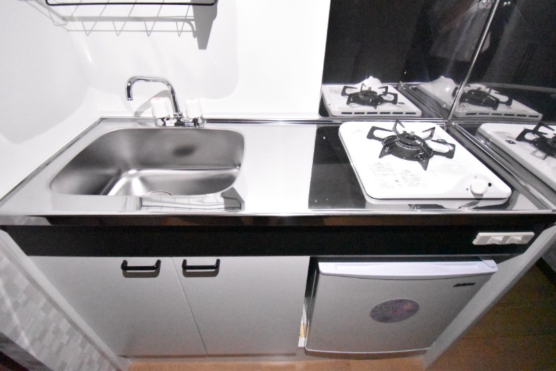 ��ʌ��������܎s�Y�a���؍�R���ڂ̃A�p�[�g�̃L�b�`��