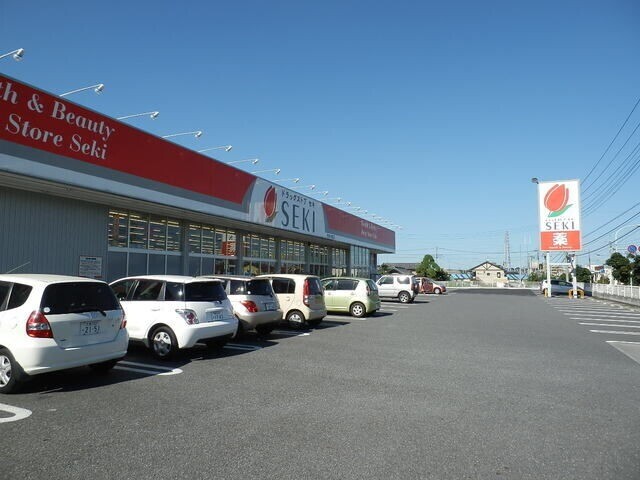 ��ʌ�����s�厚���V��̃A�p�[�g�̎���