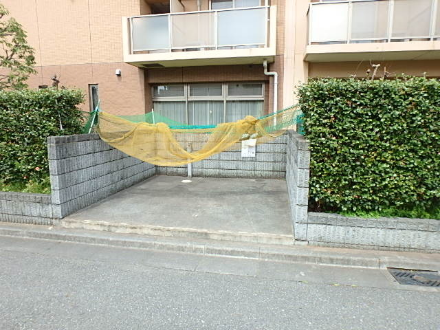 ��ʌ��������܎s�Y�a��j���J�P���ڂ̃}���V�����̂��̑�