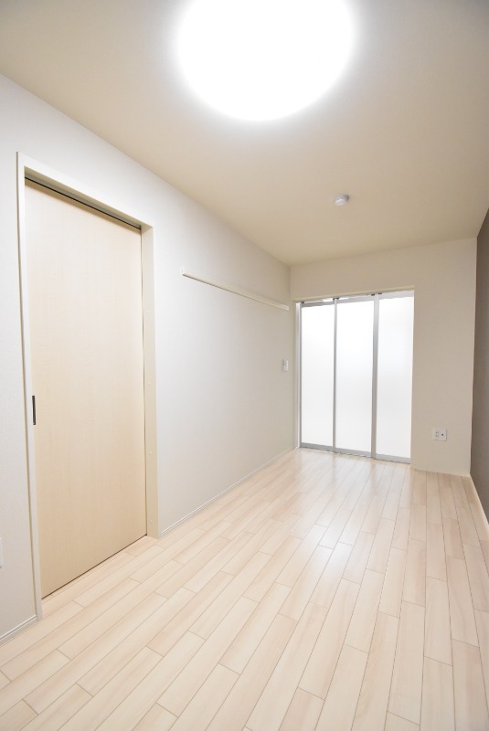 ��ʌ�����s�厚���s�̍��݂̃A�p�[�g�̂��̑������E�X�y�[�X