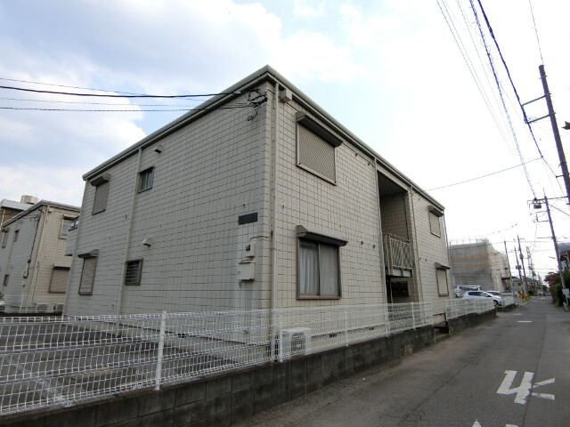 ��ʌ�����s�΋u�S���ڂ̃}���V�����̌����O��