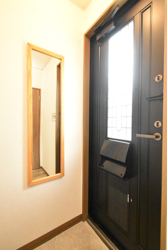 ��ʌ������s�����T���ڂ̃A�p�[�g�̌���