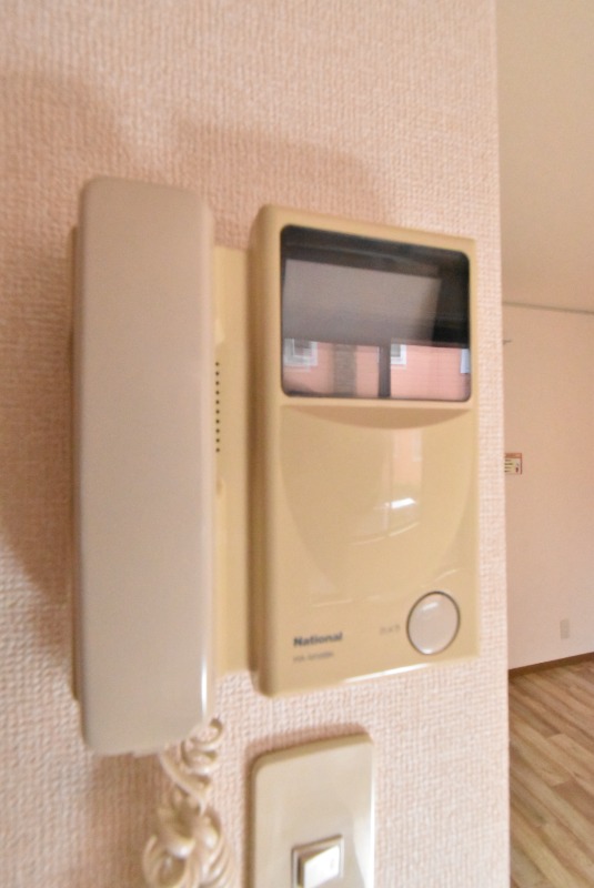 ��ʌ������s�����T���ڂ̃A�p�[�g�̂��̑�