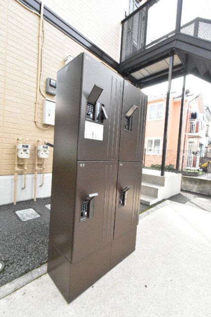 ��ʌ������s�����T���ڂ̃A�p�[�g�̂��̑�