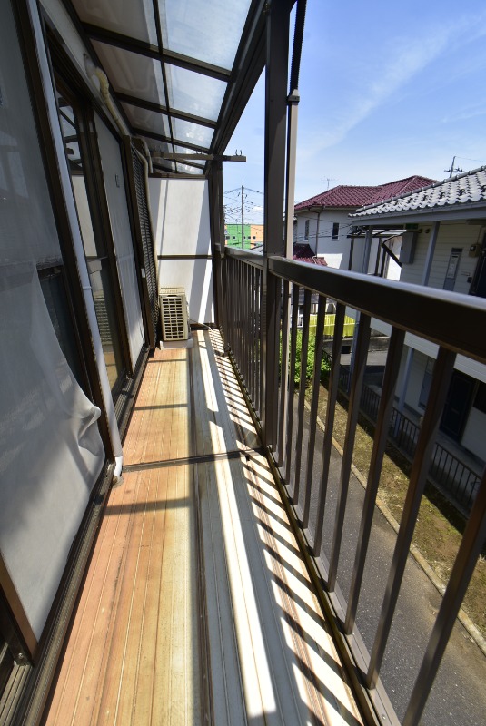 ��ʌ��������܎s��΋�钬�Q���ڂ̃A�p�[�g�̃o���R�j�[