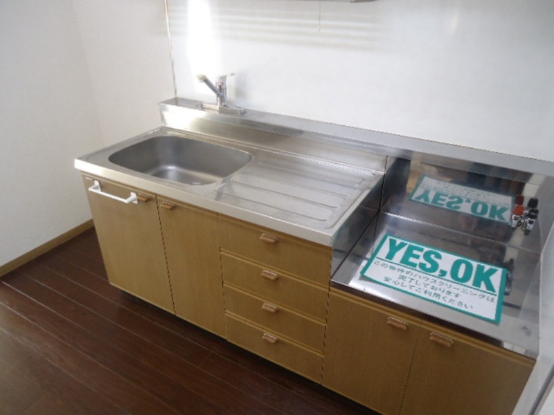 ��ʌ��������܎s��{�擌���P���ڂ̃}���V�����̃L�b�`��