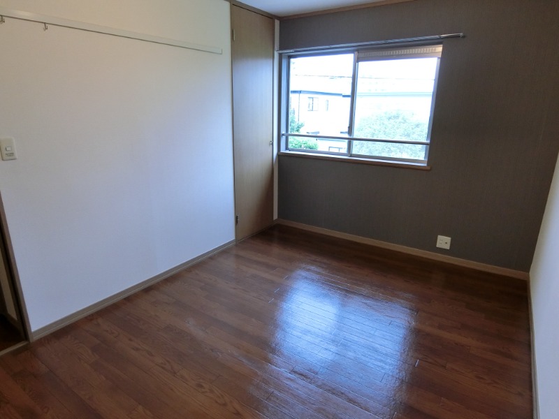 ��ʌ�����s�΋u�S���ڂ̃}���V�����̂��̑������E�X�y�[�X