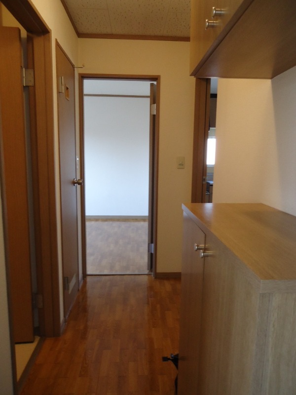 ��ʌ�����s�΋u�S���ڂ̃}���V�����̌���