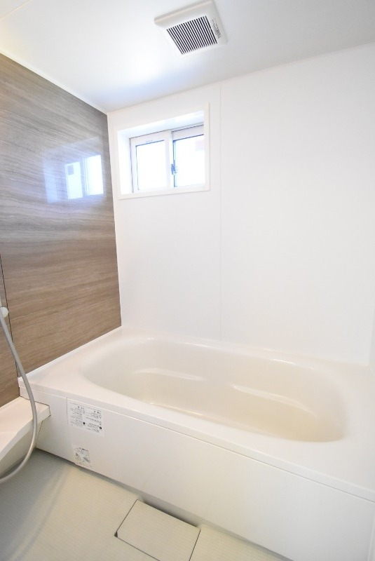 ��ʌ��������܎s�k��g�쒬�Q���ڂ̃A�p�[�g�̃o�X