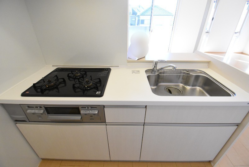 ��ʌ��������܎s�k��g�쒬�Q���ڂ̃A�p�[�g�̃L�b�`��