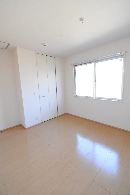 ��ʌ��������܎s�k��g�쒬�Q���ڂ̃A�p�[�g�̂��̑������E�X�y�[�X