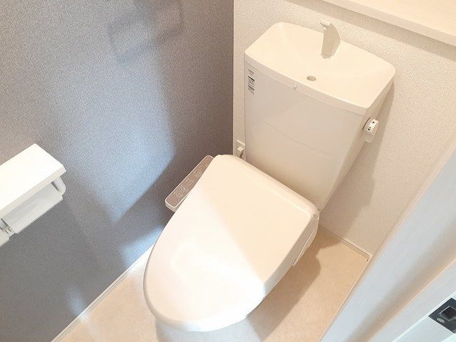 ��ʌ��z�J�s�����Q���ڂ̃A�p�[�g�̃g�C��