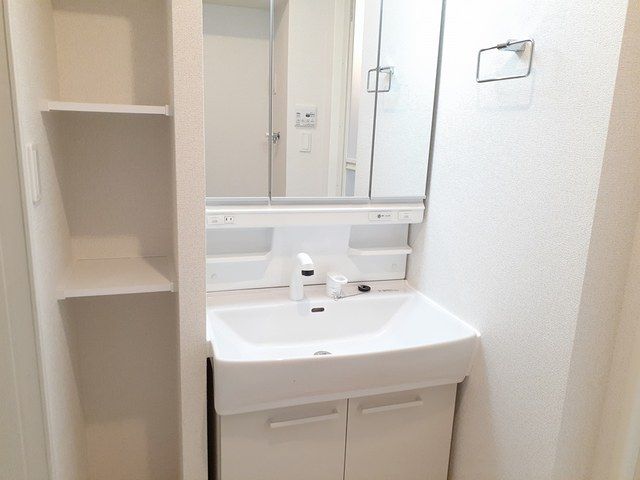 ��ʌ��z�J�s�����Q���ڂ̃A�p�[�g�̐��ʏ�