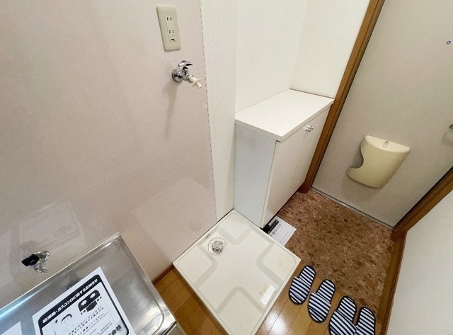 ��ʌ��������܎s����厚�y���̃A�p�[�g�̂��̑�